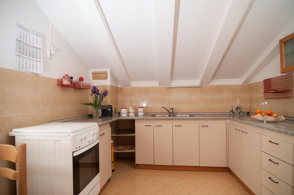 Apartment Meri Ічичі Екстер'єр фото