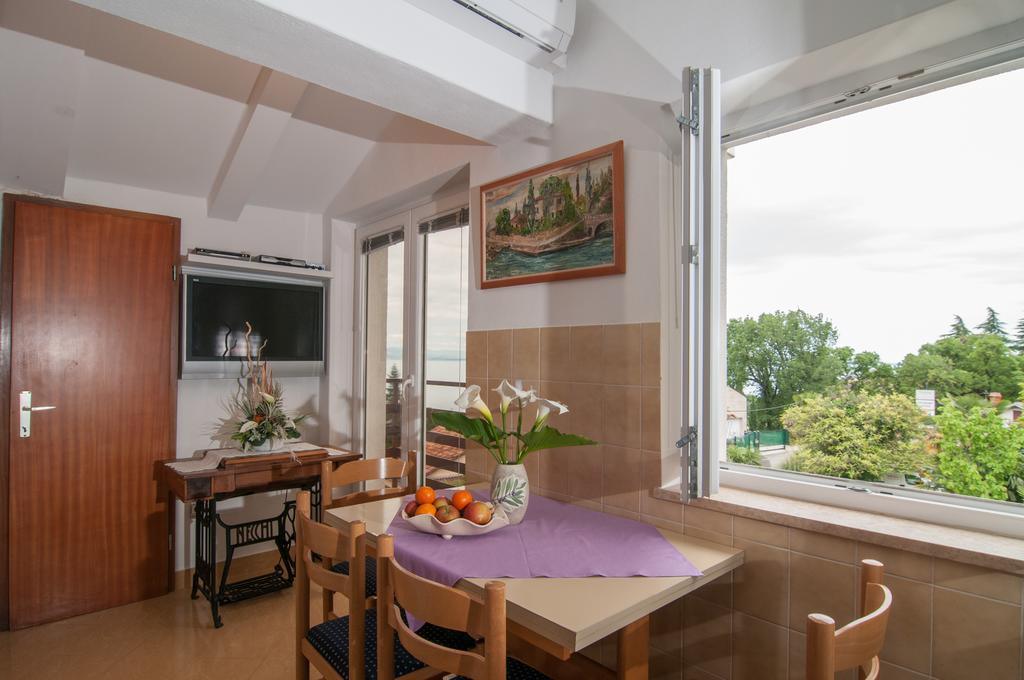 Apartment Meri Ічичі Екстер'єр фото